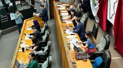 Sin razón, diputados de Nuevo León se aprueban un mes de vacaciones