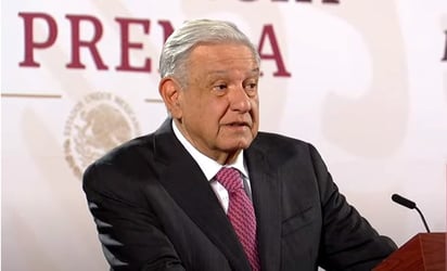 AMLO destaca programa de construcción de caminos rurales por pobladores