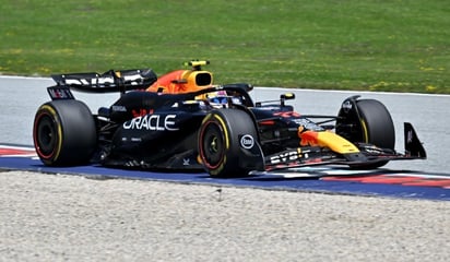 Checo Pérez rescató un punto en la carrera sprint de Austria 