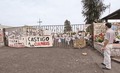 Emociones encontradas: familiares de mineros de Pasta de Conchos tras hallazgo de restos