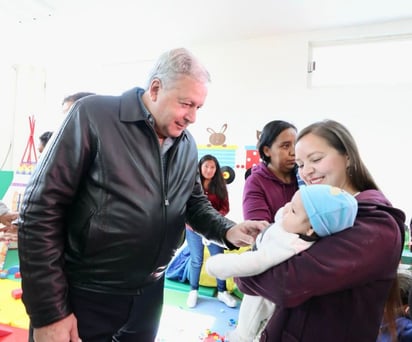 Inicia Chema Fraustro brigadas  de salud en Centros Comunitarios