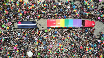 Un cuarto de millón marcharon por el orgullo LGBT 2024 en CDMX