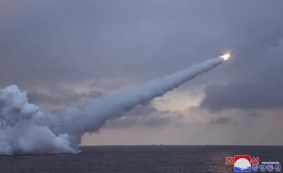 Corea del Norte lanza misil balístico hacia el mar