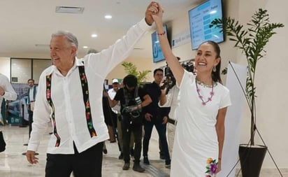 Transición se realiza de manera “ordenada y fraterna”, afirma AMLO