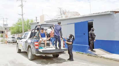 Alcalde da de baja a 4 policías por no cumplir con exámenes de confianza