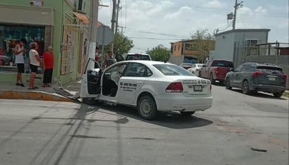 Automóvil es declarado pérdida total tras accidente