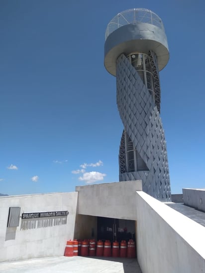 Desconoce alcalde desperfectos en la Torre de El Mirador: José María Fraustro reviró: “No lo sé, pero eso se resuelve, es lo que se está checando”.