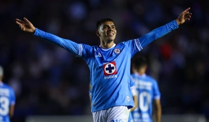 ¡Cruzazulearon a Mazatlán! Cruz Azul ganó en su debut en el torneo con un gol al 94′