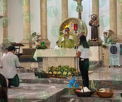 Sacerdote invita a dejar de lado la soberbia y ver el rostro de Dios : El Padre Francisco González Escalante insta a la humildad y la empatía para reconocer la presencia de Dios en los demás