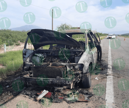 POLICIACA: El incidente ocurrió cuando la camioneta empezó a desprender humo del motor