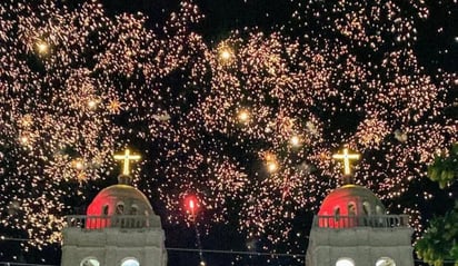 FIESTAS: Lo hacen para mantener sus tradiciones en las ciudades donde residen