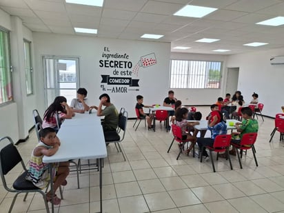 comedores infantiles: No hay límite de espacios, pueden acudir todo el que requiera de la comid