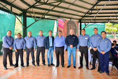 Torreón : Sindicato Nacional Minero Metalúrgico Sección 74 de Industrias Peñoles celebra su centenario en Torreón con reconocimientos