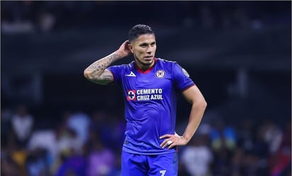 Cruz Azul: El defensor mexicano y su entorno acordaron la rescisión de su contrato con el equipo celeste