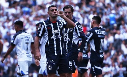 Monterrey derrota a Querétaro y consigue primer triunfo como local