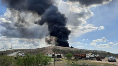 Equipos de emergencia siguen trabajando en el incendio del relleno sanitario