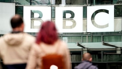 BBC: El grupo audiovisual público británico indicó que sus efectivos han disminuido en cerca de 2 mil puestos en los últimos 5 años 