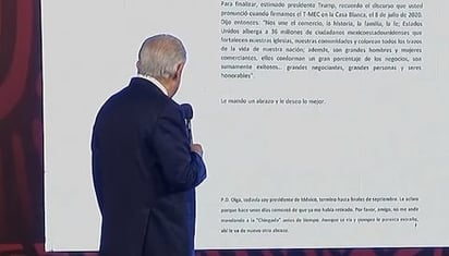 AMLO : \'PD. Oiga, todavía soy presidente de México, termino hasta finales de septiembre\'