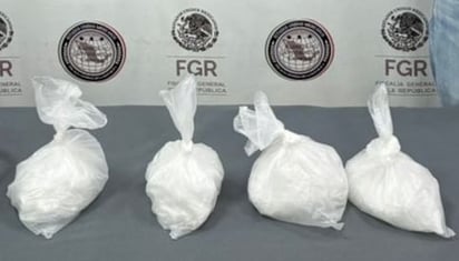 Nuevo León: Las autoridades federales capturaron a Cleotilde “T” y Juan “R”, a quienes les aseguraron la droga