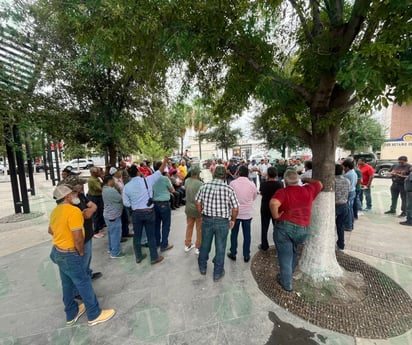 AHMSA: 200 trabajadores se suman a demandas y registro de la organización.