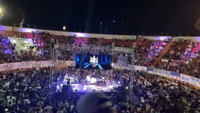 Piedras Negras: Éxito rotundo del concierto de Luis R. Conriquez en la plaza de toros sin incidentes