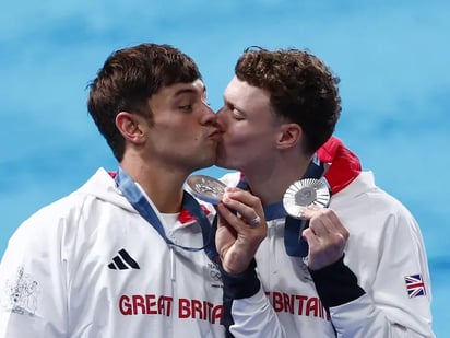 DEPORTES: Desde la plataforma de 10 metros en los Juegos de París, Tom Daley consiguió su quinta medalla