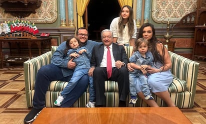 José Ramón López Beltrán presenta a su hijo Noah Asher, el nuevo nieto de AMLO