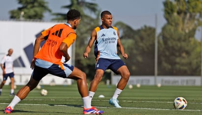 DEPORTES: Kylian Mbappé firmó contrato con el Real Madrid se espera que debute para la final de la Super Copa de la UEFA contra el Atalant