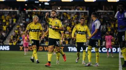 DEPORTES: El Columbus Crew remontó para llevarse un partido vibrante y muy emocionante