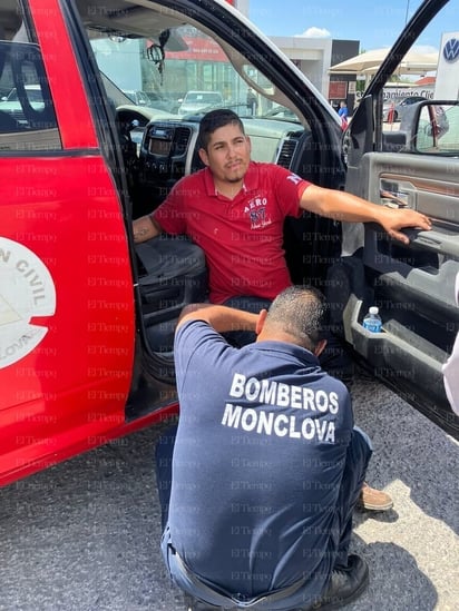 policiaca: Socorristas de Cruz Roja se movilizaron para auxiliar al lesionado.