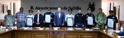 Reconoce José María Fraustro Siller a los 'Héroes Policiacos'