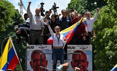 Venezuela : María Corina Machado pide a los venezolanos salir con sus actas en mano para ratificar la decisión del país
