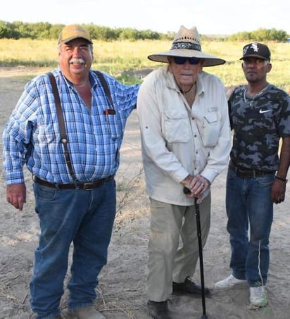 region: Cada año durante agosto cruza Puente Internacional Solidaridad a la cacería de paloma