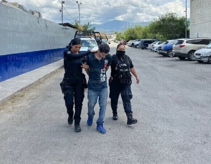 policiaca: El sujeto que fingía ser un poderoso narco quedó a disposición del juez calificador en turno.