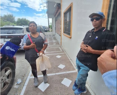 monclova: El objetivo del padre y la tía es que las niñas, Mía y Paola, de 9 y 10 años, regresen con ellos.
