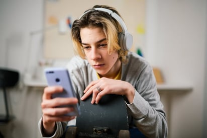 SALUD: La prohibición de los teléfonos celulares puede ayudar al aprendizaje en el aula

