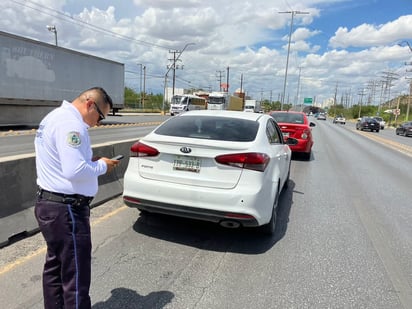 policiaca: Solo daños materiales fue el sado del accidente vial.