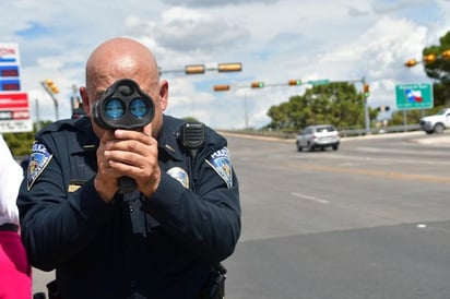 Policías contarán con pistolas para medir velocidad   