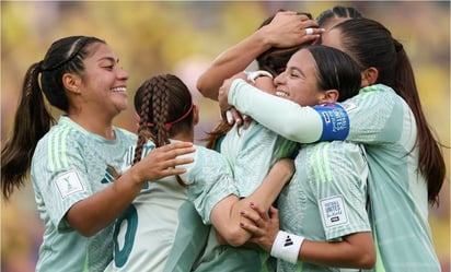 deportes: El equipo australiano cayó (2-0) en su presentación contra Colombia