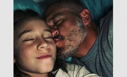 farándula: Gala de la Torre, la hija mayor de Arath de la Torre ha compartido en su cuenta de TikTok varios videos en apoyo a su papá