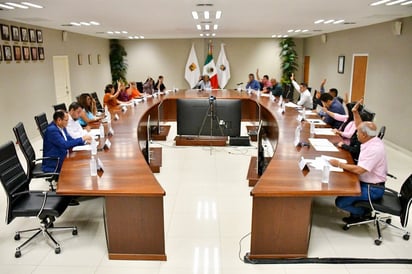 Piedras Negras: Primera sesión ordinaria del Cabildo de Piedras Negras aprueba Ley de Ingresos y Presupuesto 2025