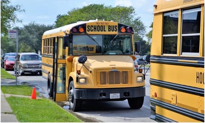 Detienen en Florida a menor de 11 años tras falsa amenaza de bomba en una escuela