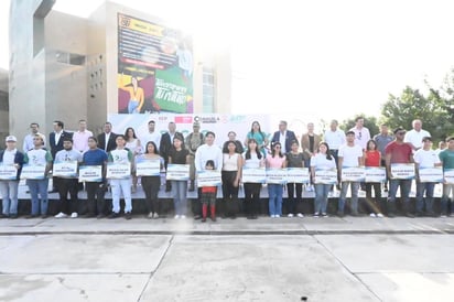 Piedras Negras: UTNC inicia cuatrimestre con 603 nuevos alumnos y entrega becas a mil 297 estudiantes.