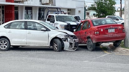 Policiaca : Los oficiales del departamento de Control de Accidentes responsabilizaron a Jesús Rangel Hernández del percance.