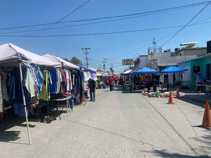 monclova: Un pulguero gasta 300 pesos para operar, pero a veces no cubre esos gastos con las ventas.

