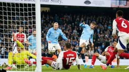 deportes: Stones puso el 2-2 ya sobre el tiempo agregado del segundo tiempo del juego