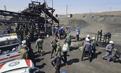 Mueren 49 mineros tras explosión en mina de carbón en este de Irán