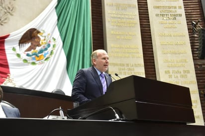 Reforma Judicial: Kalionchiz criticó el autoritarismo del gobierno y defendió los derechos humanos, votando en contra de la propuesta de Morena.