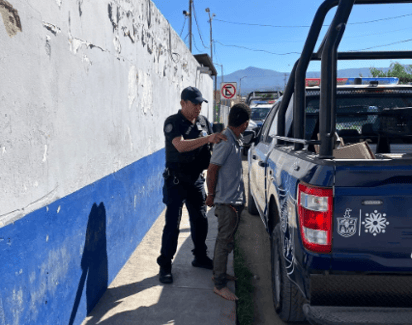 policiaca: Aseguran que la policía no ha logrado frenar la ola de robos.