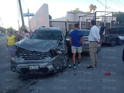 policiaca: Socorristas de ECREM se movilizaron en ayuda de los heridos.